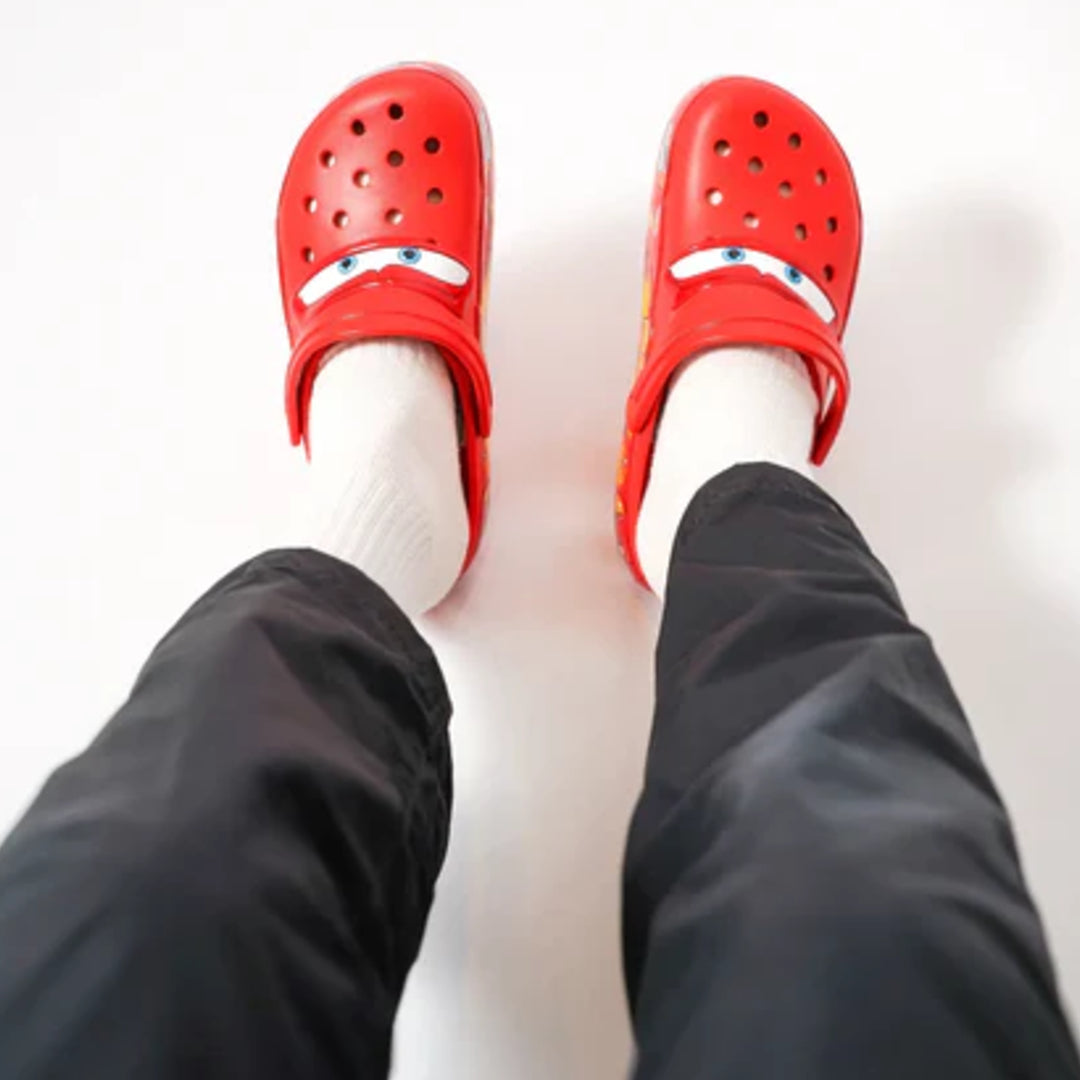 Bilar Crocs - Blixten McQueen